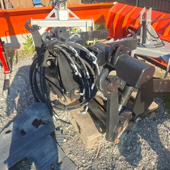 Zetor kliešte na baliky nakladač - 5
