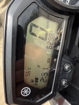 Yamaha XJ6 - 5