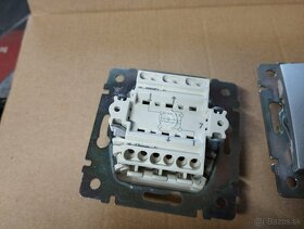 Vypinace Legrand Valena biela - 5