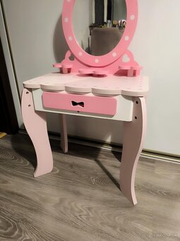 Detský kozmetický stolík,drevené malovatka zdarma k stoliku - 5