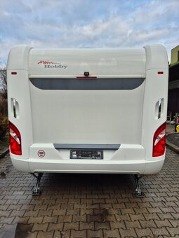 Obytný přívěs Hobby Excellent 560 KMFe - 5