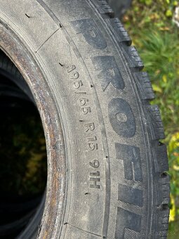 195/65r15 - 5