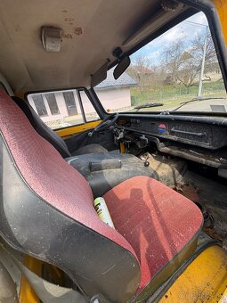 Skoda 1203 žltá - 5