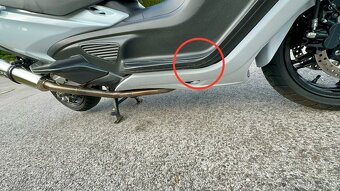 Suzuki Burgman AN 650 EXECUTIVE - 5