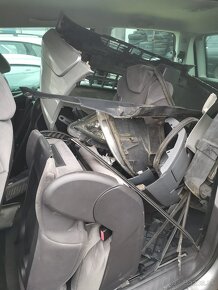 Citroen C8 - 5