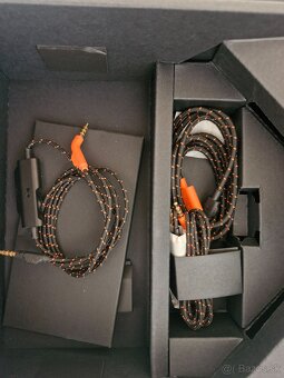 JBL Quantum 810 Wireless - 5