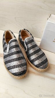 Nové espadrilky strieborno-čierne - 5