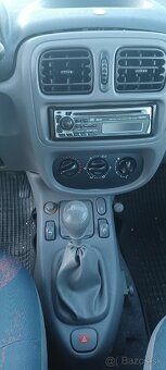 RENAULT THÁLIA 1.4 - 5