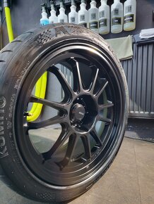 KONIG Hypergram 9,5x18 5X120 ET35 Matte Black 265/35R18 - 5