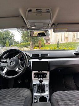 Volkswagen Passat b7 1.6tdi - 5