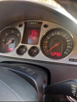 Volksvagen passat b6 2.0TDI 125kW dsg - 5