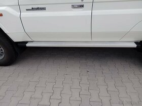Land Cruiser 79 VDJ 4,5TD V8 Pick Up,4x4, 200PS,Manuál,Klima - 5