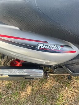 Skúter 50ccm - 5