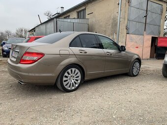 Mercedes C320 CDI - 5