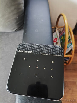 prenosný projektor s akumulátorom (vstavanou batériou) - 5