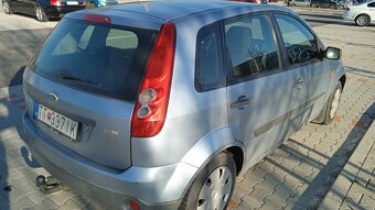 Ford Fiesta - 5