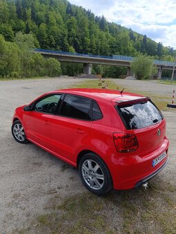 Predám VW polo 6R 2012 1.4 63kw - 5