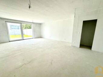NA PREDAJ 4 - IZB. NOVOSTAVBA, SENICA - GAŠTANOVÁ UL. - 5