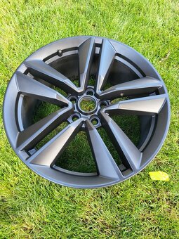 5X114,3 R19 Ford Mustang alu disk 1ks - 5