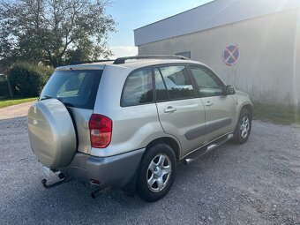 Toyota Rav4 2.0 D-4D 4X4 4WD - 5