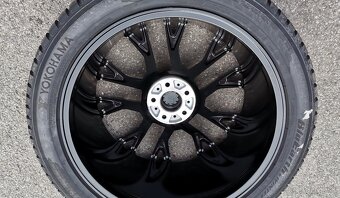 Nové sady 21"alu design BMW X5/X6 se zimními pneu 275+315R2 - 5