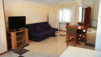 CHORVÁTSKO - Apartmánový dom na predmestí Zadaru - DIKLO - 5