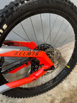 Elektrobicykel Haibike ALLMTN 6 Carbon Celoodpružený - 5