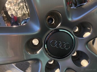 Predám zimné pneumatiky 4 ks s Al diskami Audi - 5