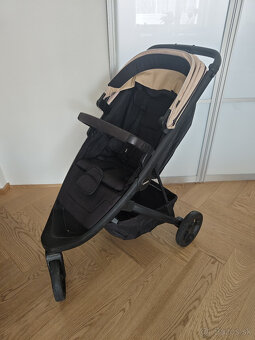 Predám Thule Spring Black kočík s príslušenstvom - 5