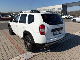 Dacia Duster 1.6 SCe LPG 4x4 ČR naj. 77t. NAVI - 5