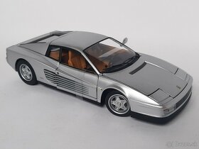 1:18 - Ferrari Testarossa (1984) - Hot Wheels Elite - 1:18 - 5