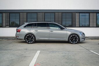 Škoda Superb Combi 2.0 TDI Sportline DSG - 5