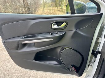 Športové auto Renault Clio - 5