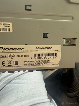 Pioneer DEH-1800UBG - 5