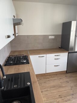 Prenájom 2- izbového bytu L.Svobodu 6 - 5