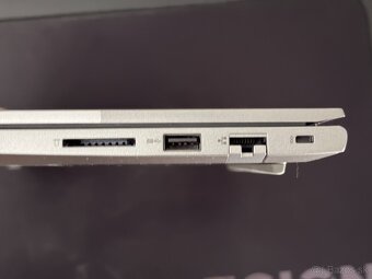 Lenovo ThinkBook 14 G4 IAP, sivá - 5