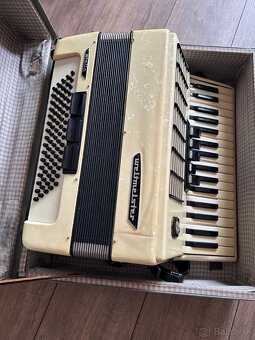 Akordeón Weltmeister Stella - 5