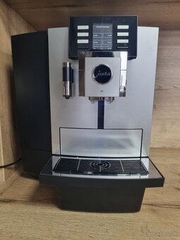 Kavovar JURA X8 PLATIN TYPE 739 - 5