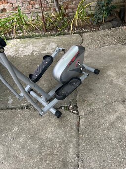 Eliptický trenažér Techfitt 2900 - 5
