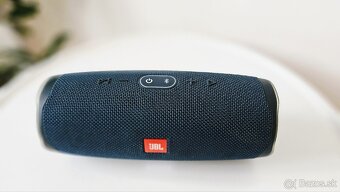 JBL Charge 4 v top stave Original - 5