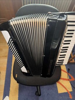 Predám akordeón Hohner Favorit IV P - 5