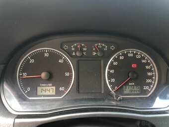 Volkswagen Polo 1.4tdi - 5