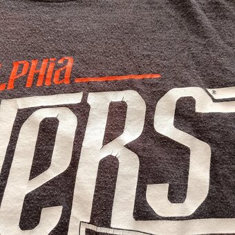 Philadelphia Flyers NHL oficiálne sivé tričko s potlačou S - 5