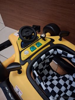 Detské chodítko - 5