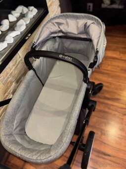 Cybex priam Koi + vajíčko cloud Z i-size so základňou - 5