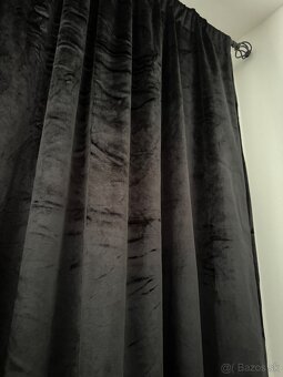 Predám dva čierne závesy - 5