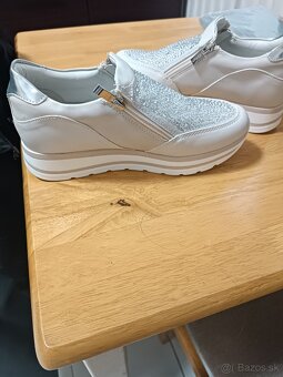Dámske tenisky na platforme - 5