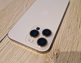 Apple iphone 16 pro max 256gb púštny titan - 5