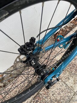 Predam horsky dirt bicykel Specialized P3 - 5
