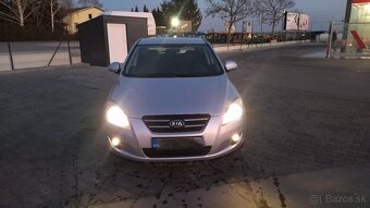Kia ceed 1,6 benzín výkon 93kw r.v.2008 - 5